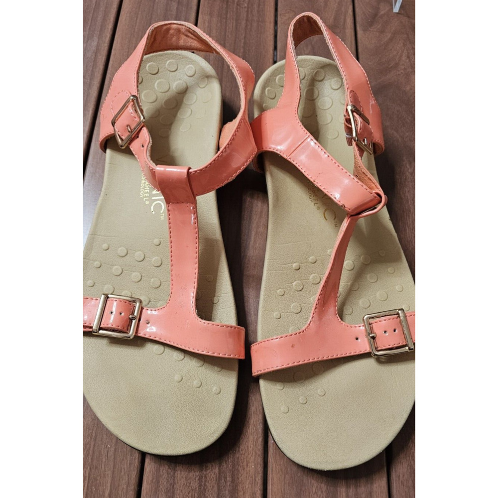Vionic Adriane T-Strap Sandals Coral Pink Patent Leather Women 11 Excellent